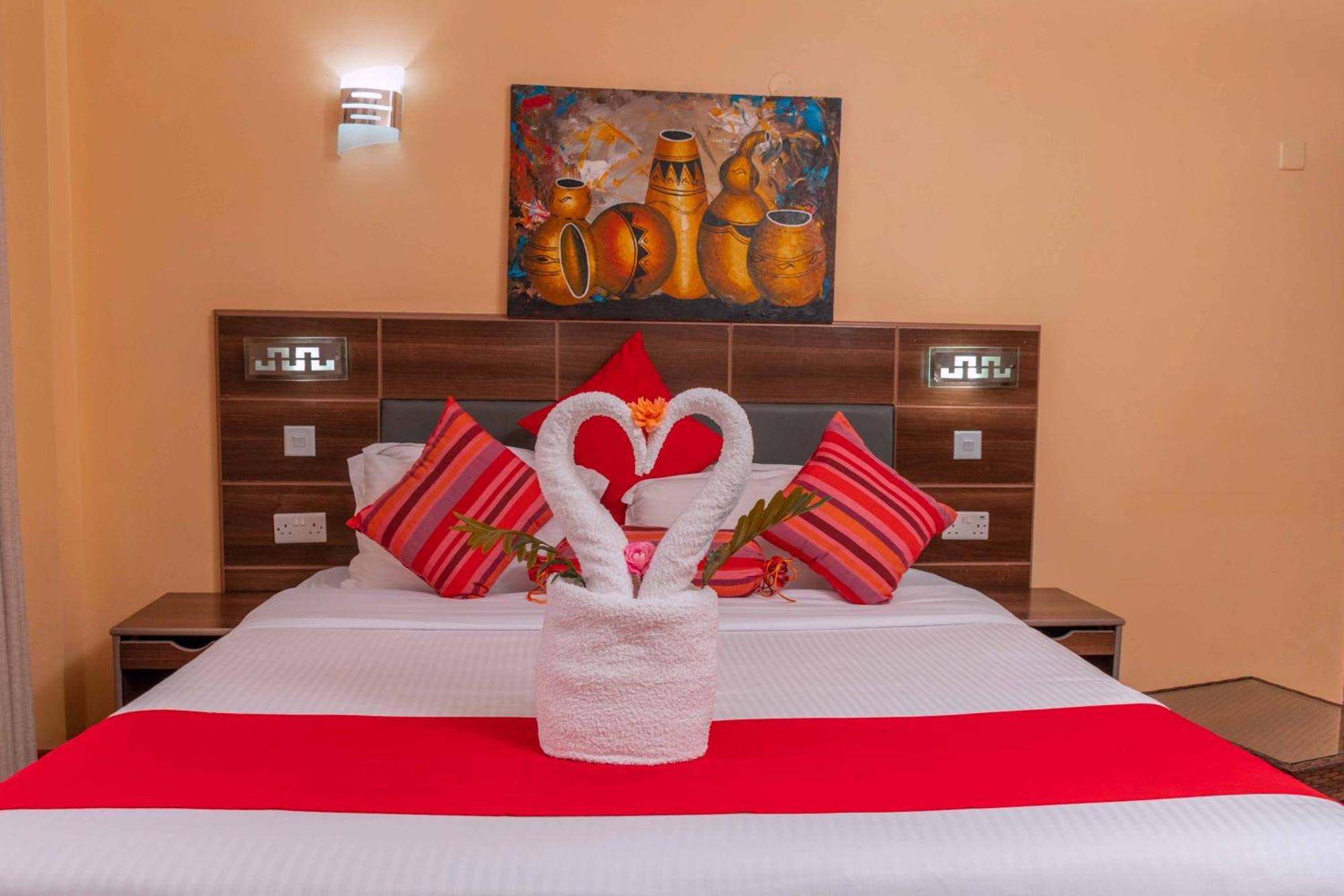 Buraha Zenoni Hotel And Resort Nakuru Extérieur photo