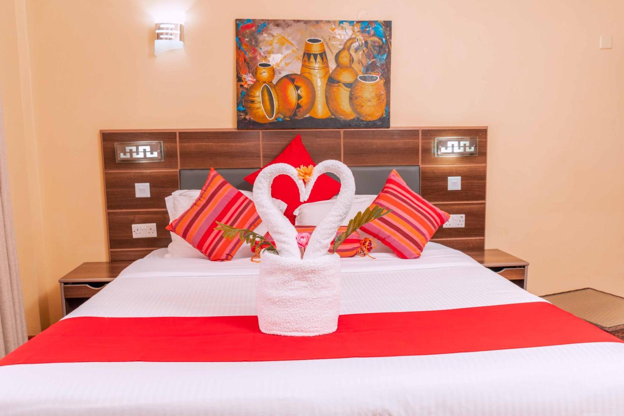 Buraha Zenoni Hotel And Resort Nakuru Extérieur photo