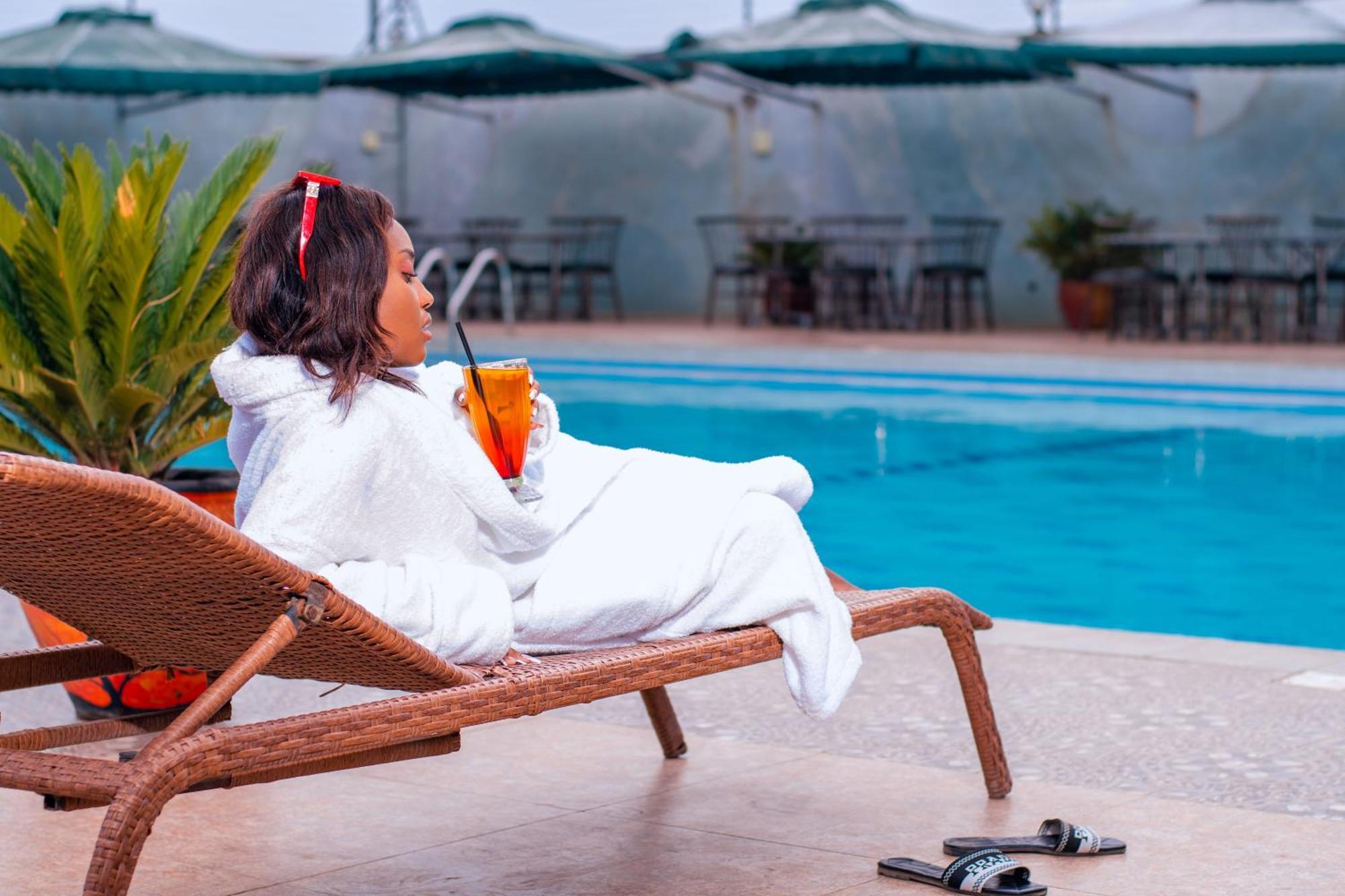 Buraha Zenoni Hotel And Resort Nakuru Extérieur photo